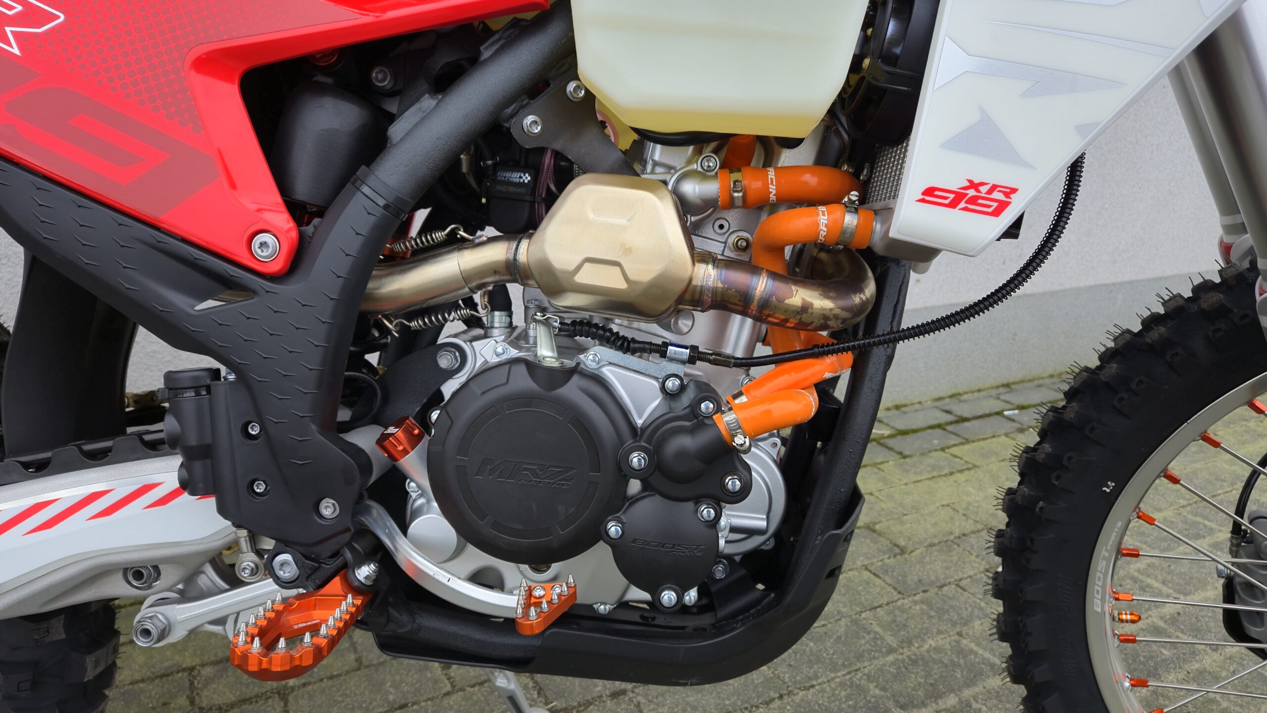 Asix XR 99 300cc 2 20250203 131928 scaled